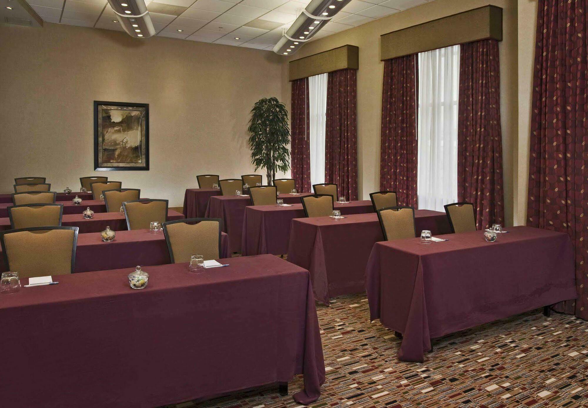 Residence Inn By Marriott Springfield Old Keene Mill Business photo